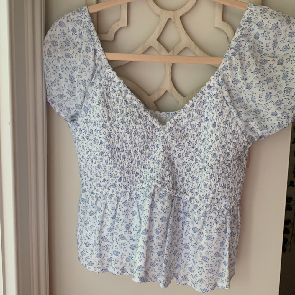 Hollister Light Blue Floral Top Size M
